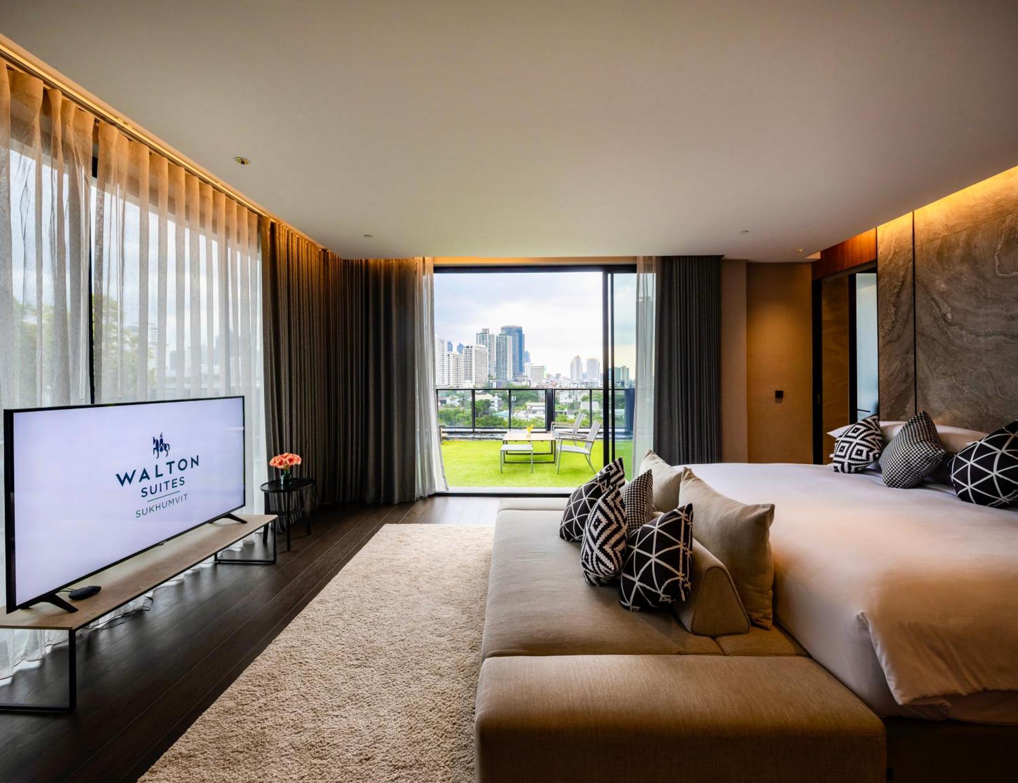 Walton Suites Sukhumvit Bangkok Exterior foto