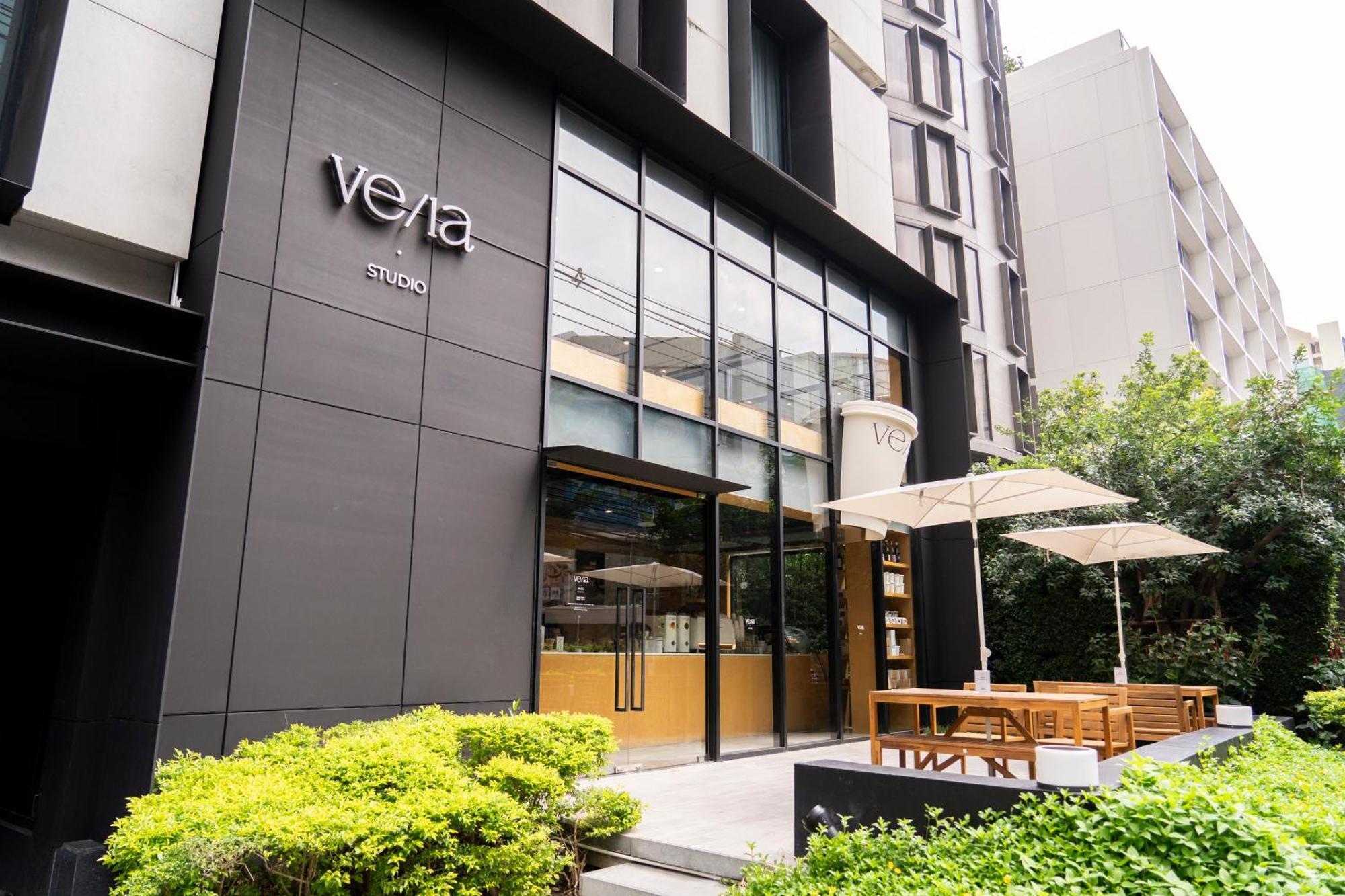 Walton Suites Sukhumvit Bangkok Exterior foto