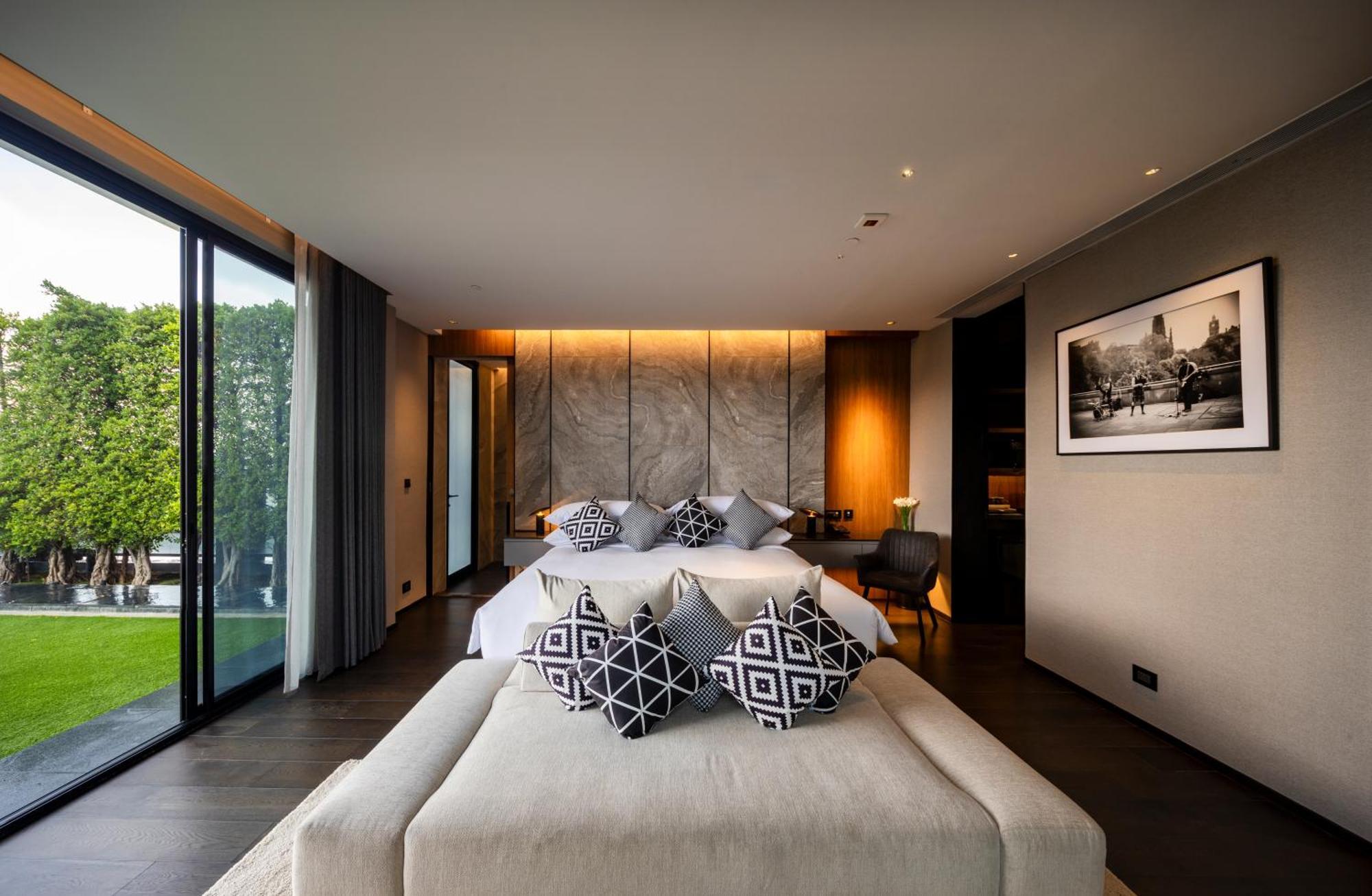 Walton Suites Sukhumvit Bangkok Exterior foto